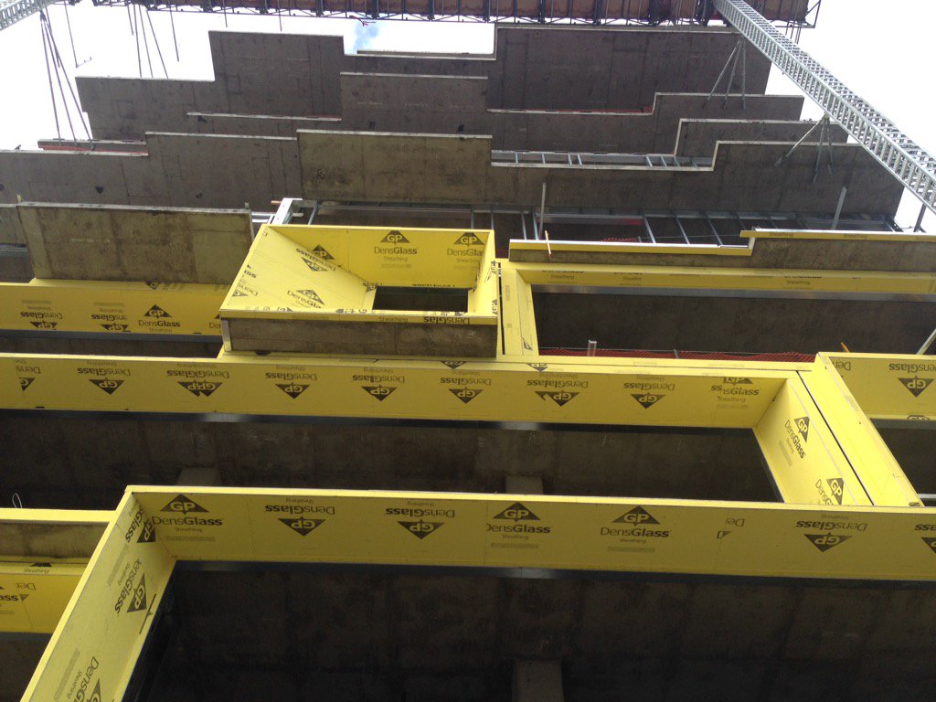 WPA_PDX's tweet photo. It's happening! #block75 #portland #burnsidebridgehead #architecture https://t.co/X8ExlQ1qV7