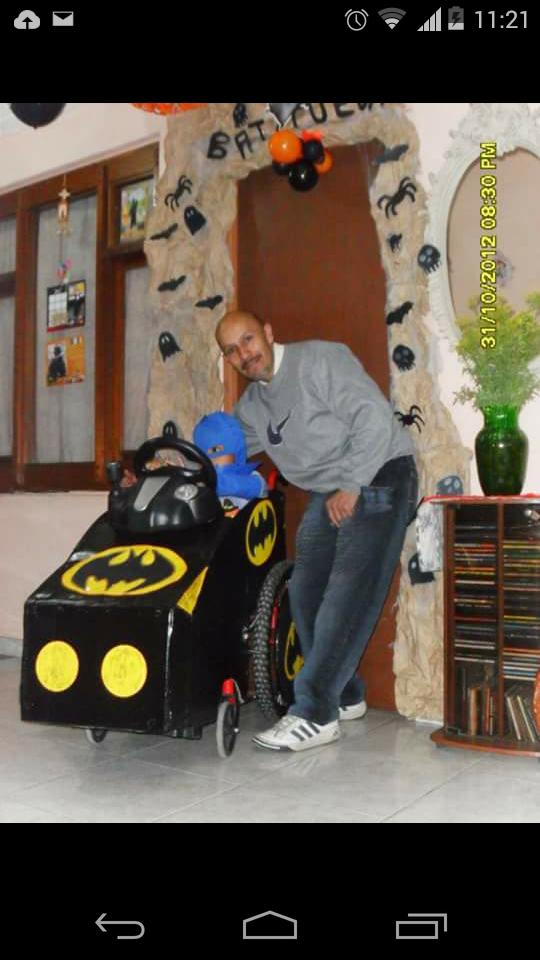 ELI0322's tweet photo. Este fue el mejor disfraz de mi hijo lo disfrace a el y la silla de ruedas  #MiMejorDisfraz https://t.co/2S1lY3PlL7