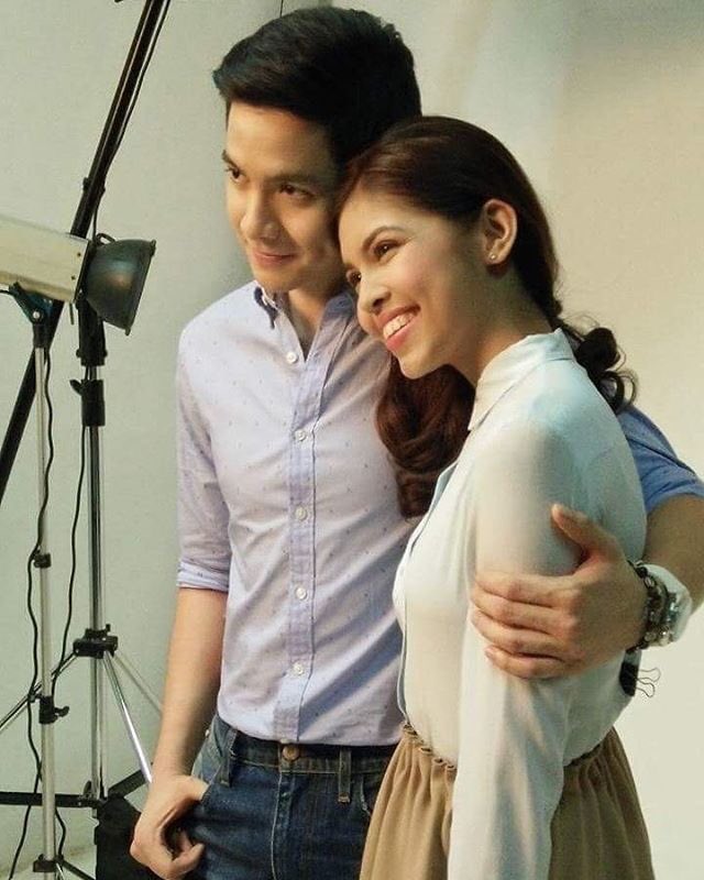 MaineAlden16's tweet photo. "AkBAE Glue" hihi! 
Wala ng EDIT hihi! True na itoo! @aldenrichards02 @mainedcm 
© mnr_inc IG Acc.
#ALDUBPredictions https://t.co/RJBTiyw0aP