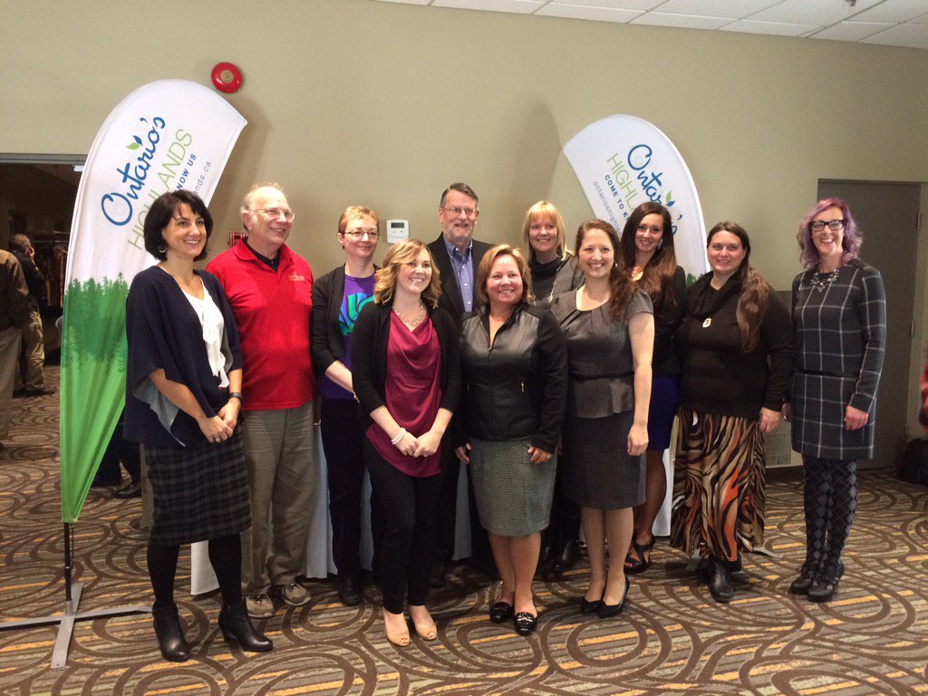 ohtoinsider's tweet photo. Say hello to @ohtoinsider's new Board of Directors. #OHSUM things to come in 2015-2016. #OntariosHighlands https://t.co/pcER2XJmZ8