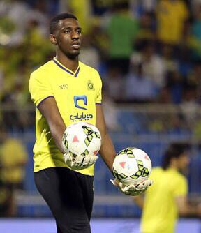 m3l100's tweet photo. من الافضل ؟

1- عبدالله السديري = ريتويت #الهلال 

2- متعب شراحيلي = مفضلة #ال��صر 

صاحب الطلب : @zmmkm https://t.co/h8HnXKtFAr