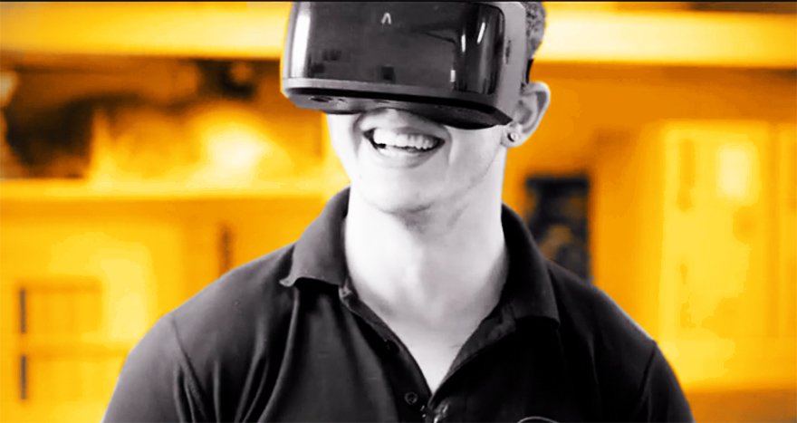 SocialIvanKv's tweet photo. #Auravisor Brings the First Wire-Free VR ... - https://t.co/7HHoRlfTXG #VirtualHeadsetComputer #VrComputer https://t.co/h7po55Z5VJ