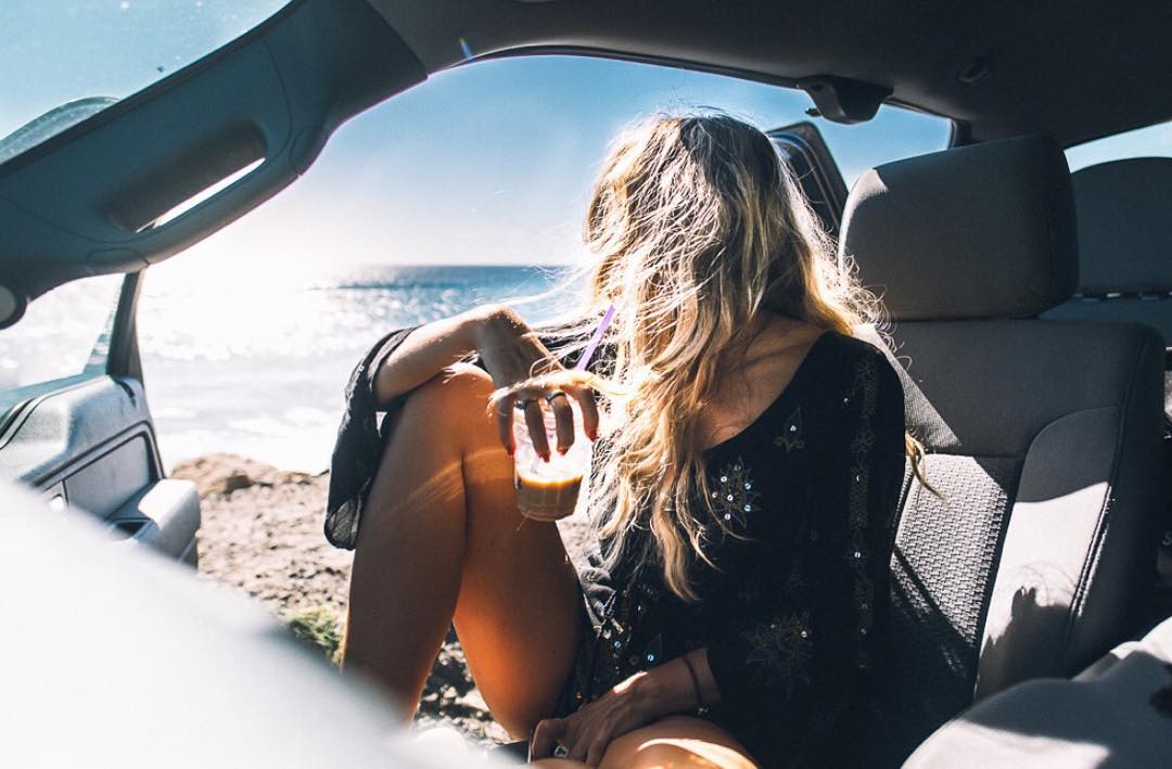 swelldotcom's tweet photo. Coffee + Beach days + #oneill = 👍 https://t.co/7Jrf5qojJk #annasuiforoneill #swellstyle https://t.co/keRyPMpHmq
