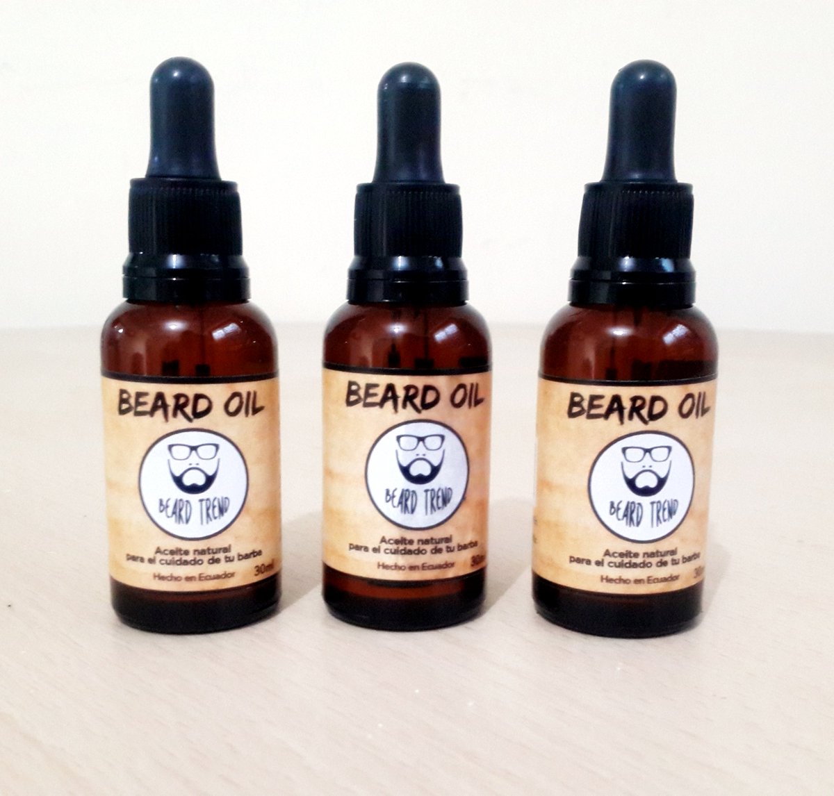 BeardTrendEc's tweet photo. GANA un Aceite para el cuidado y crecimiento de la barba la Barba 100% Natural 
https://t.co/5Ah86hcxsb https://t.co/6uWtEROUYa