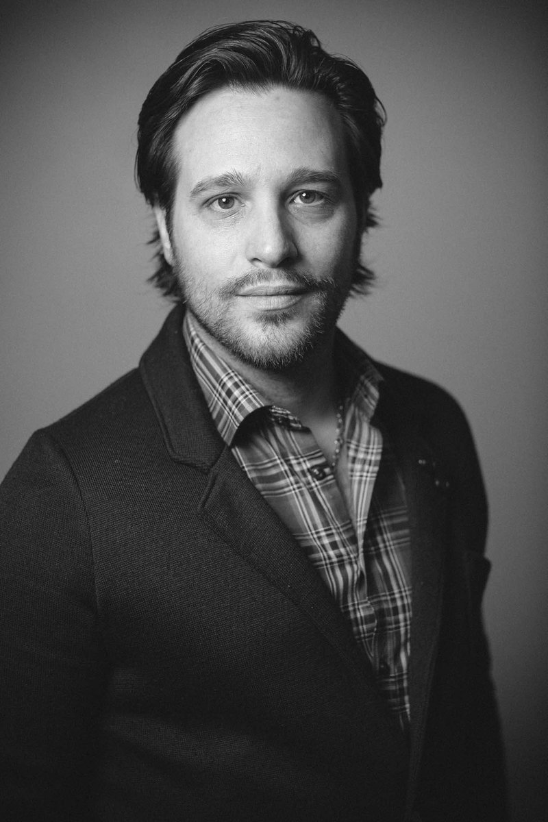 <a href="/LOrealProCanada/">LOrealProCanada</a> stylist Rino Balzano shares how to recreate  #hairstyles for Fall bit.ly/1LRHK16