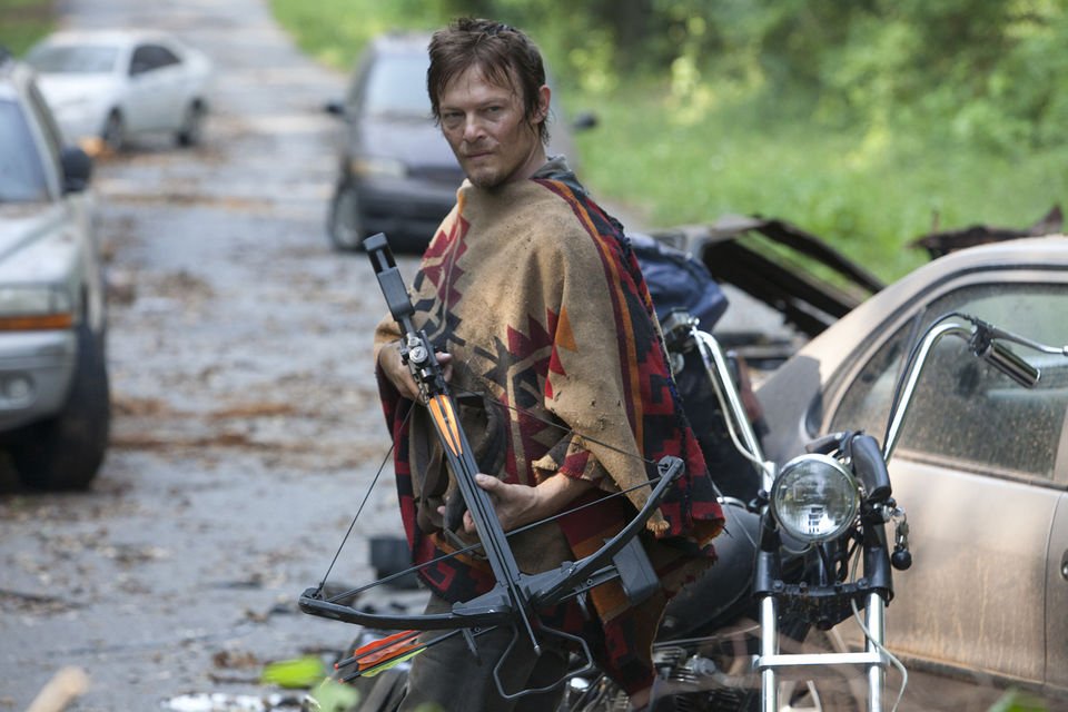 SuperNewsLiveTV's tweet photo. Did Norman Reedus just drop a huge The Walking Dead spoiler in an interview with MTV? 

https://t.co/kJCELQoUyA https://t.co/4CyN8MUuyT