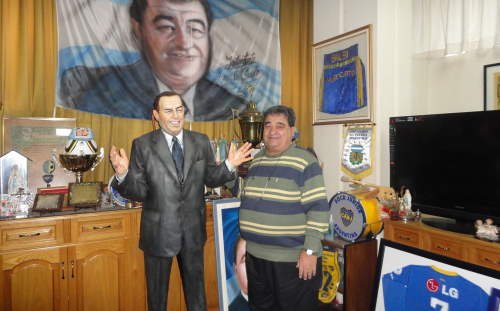 MisOdios's tweet photo. En Tres de Febrero perdió Hugo Curto, otro K coleccionista de muñecos. La que se te viene, Daniel. https://t.co/wvbtpLBPmw