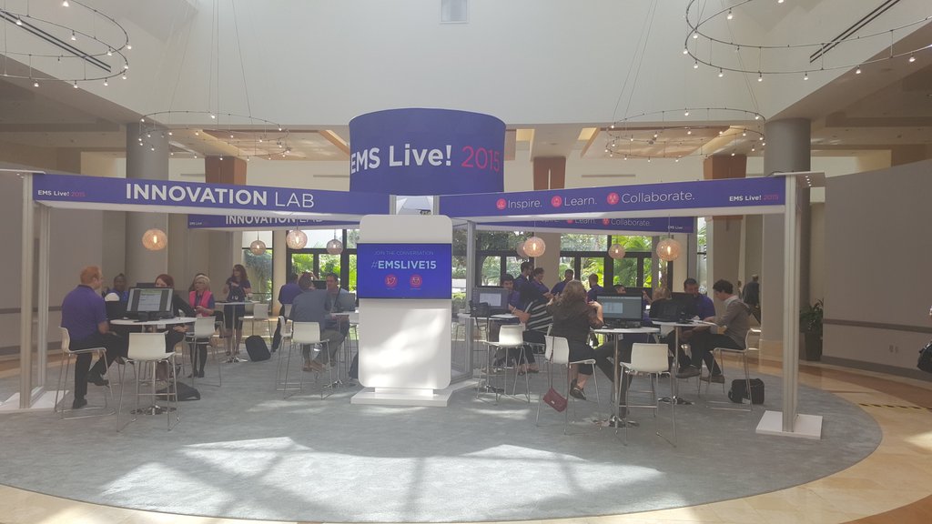 AVoneGroup's tweet photo. Here we gooooooo!  #EMSLive15 https://t.co/UrYNxwxfYu