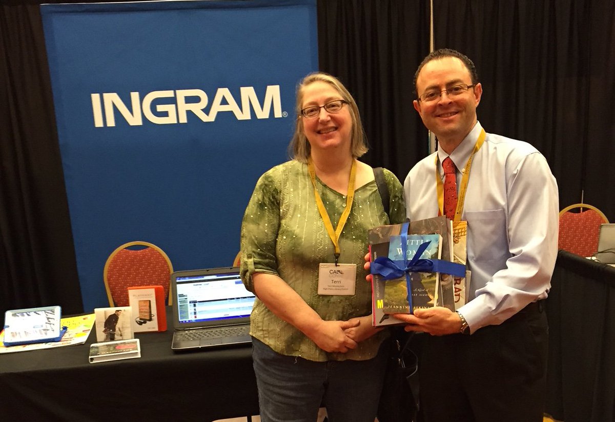 IngramContent's tweet photo. #ICYMI BOOK GIVEAWAYS at our booth! Thanks, Dolores Public Library and High Plains Library #CoCALCON15 https://t.co/vuvPO19vZw