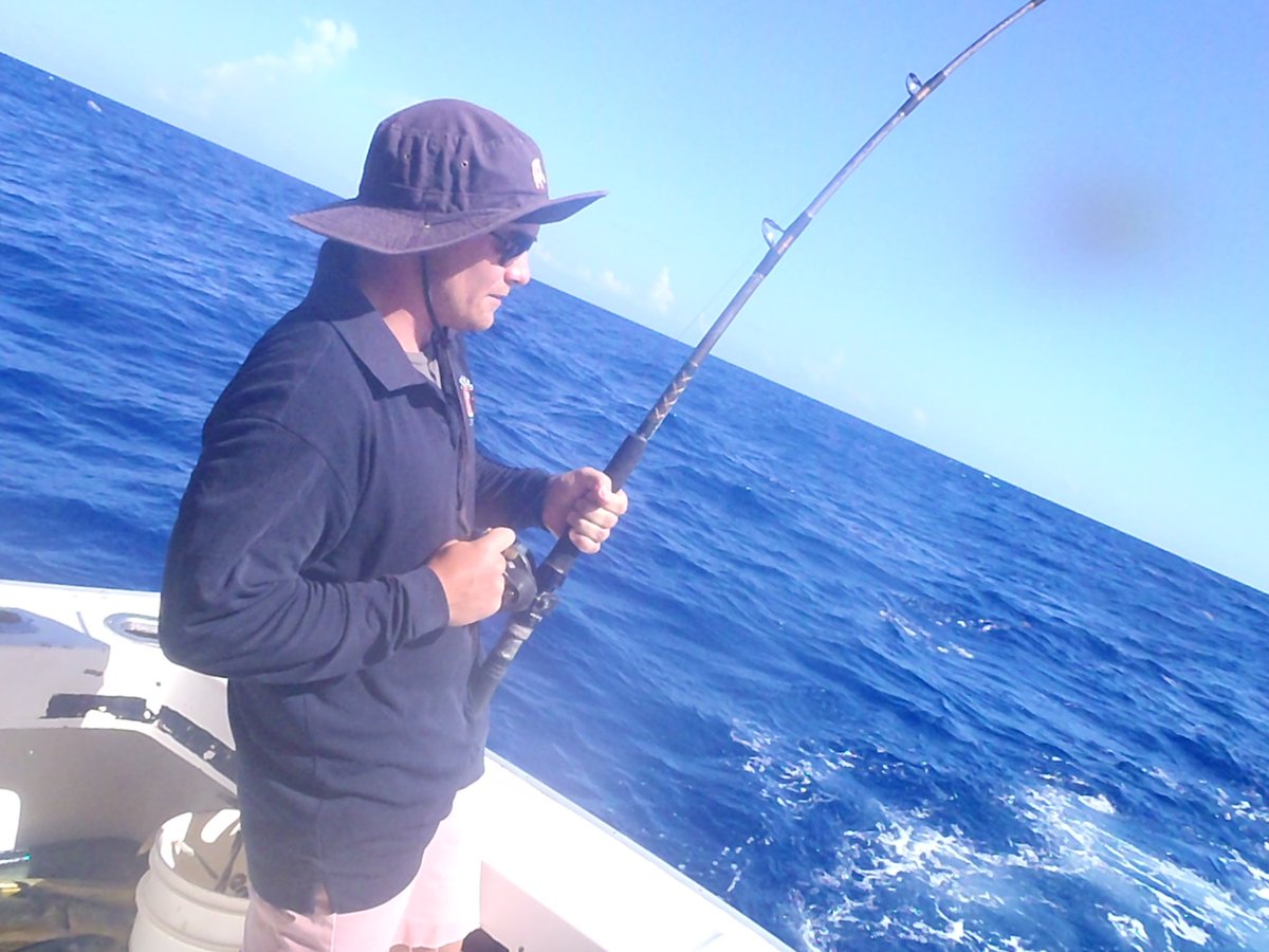Fishing_ToursPc's tweet photo. Nuestro #mondaymotivation , Marlin Azul! https://t.co/VZvI1seWnh