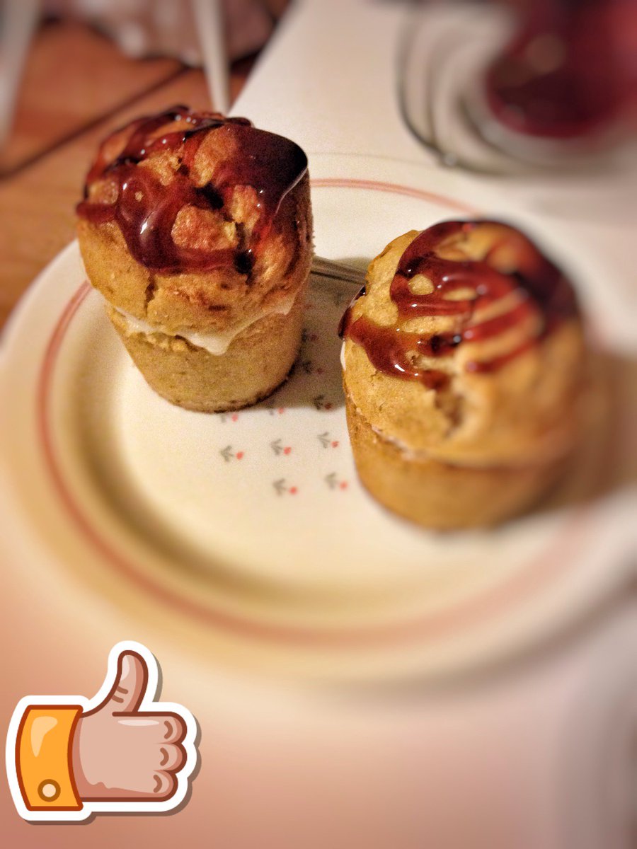 SmTAdbS's tweet photo. .@demirkangke mmm döktürmüş..😋😉 Ellerine sağlık canım..👍🏻 #yummy (@ Gölşehir Evleri) https://t.co/SbpkbAD7p3 https://t.co/6qGbJD9Vrx
