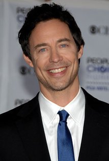 Happy Birthday to Tom Cavanagh (52) 