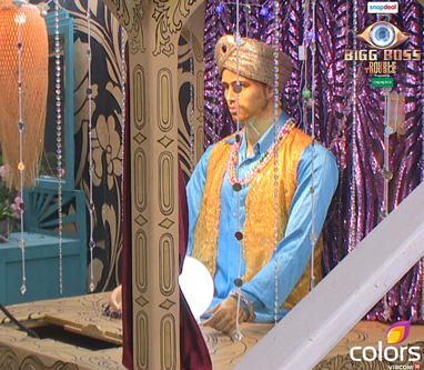 Bigg Boss 9: The Battle In The House has Begun Bigg Boss 9: The Battle In The House has Begun