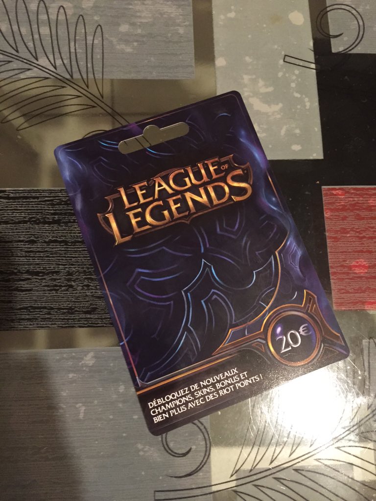 krilex17's tweet photo. Bon, premier achat pour le jeu League of Legends ! :) je pense prendre les skin de Jinx ^_^ #LeagueOfLegends #Dauma https://t.co/DnspImmseL