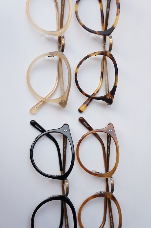 FreshLookMX's tweet photo. Nenas que usan lentes… ayuden con consejos para que nuestro maquillaje sí se vea. https://t.co/SX3gGzdvNH
