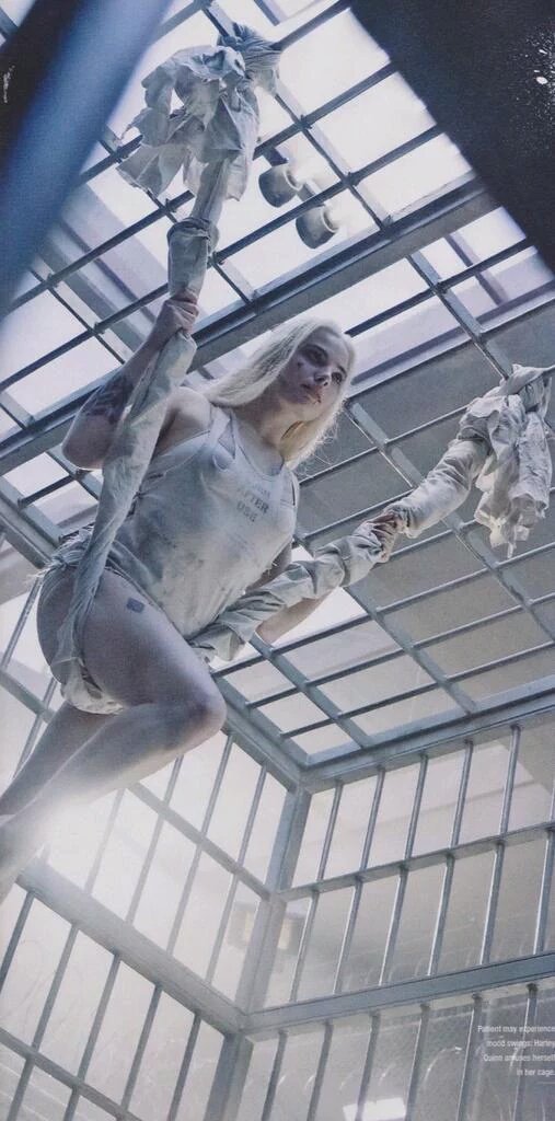 thealexbatts's tweet photo. SO MANY #SuicideSquad PICTURES https://t.co/6YLwpHANSd