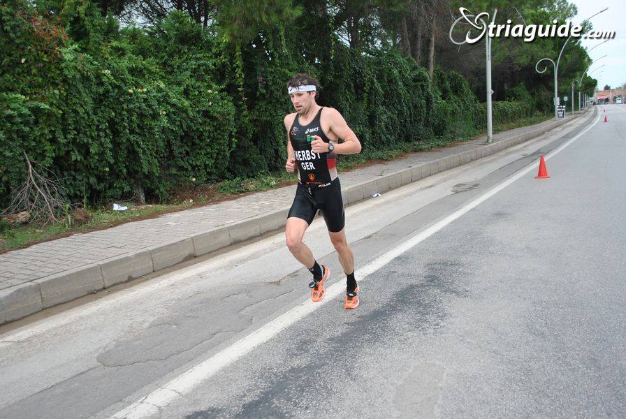 TriKalle's tweet photo. IM Turkey 70.3, good legs up to 10k on the run... big lesson learned #IBHTeam https://t.co/LPcvoBa7tQ