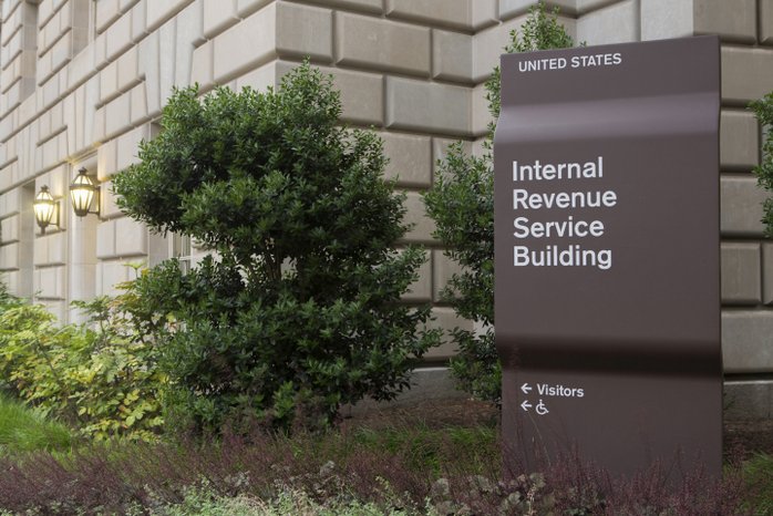 AccountingToday's tweet photo. IRS cautions tax preparers to beef up security to safeguard against identity theft. https://t.co/1mS0gw6LKb https://t.co/PB3hOIUn5q