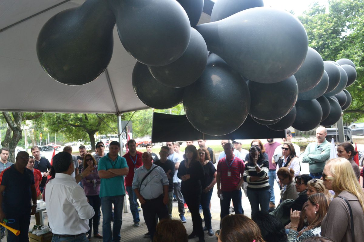 fnialternativa's tweet photo. Concentração das 14h na Regional @SERPRO Porto Alegre >> https://t.co/O4bafLN0Bh