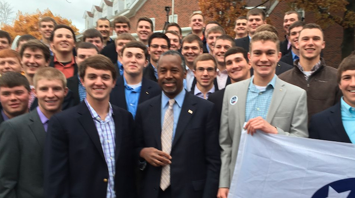 totalfratmove's tweet photo. Ben Carson Spoke At A Fraternity House On Saturday Like Every Republican Candidate Should: https://t.co/CNQpKtnVLd https://t.co/syaKSL59je