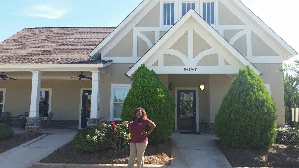 _chamberlain_x's tweet photo. Life's a ball at @WestPines ! Thanks for your membership! #dccbigthanku #dcchamberga https://t.co/a2pmpAHXPs