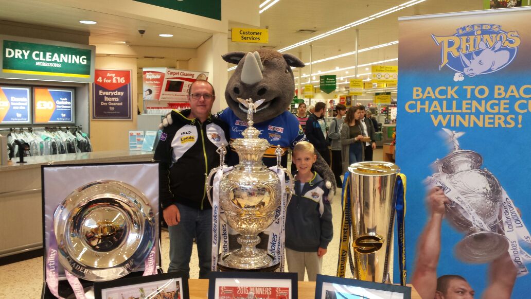 jasefirth's tweet photo. #back2backrhinos https://t.co/GvEuLGUg26