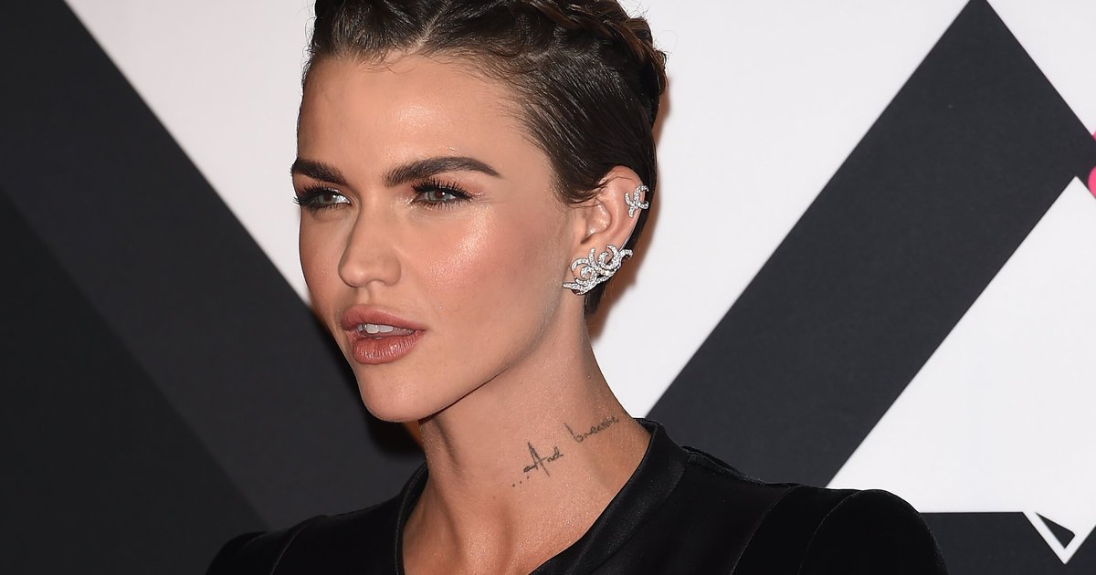 HuffPost's tweet photo. Ruby Rose absolutely NAILED it last night https://t.co/KWv0bMkIdm https://t.co/KX7dXTCwle