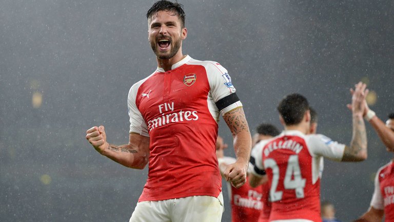 SkySportsPL's tweet image. There were As for Arsenal &amp;amp; West Ham but Ds for Chelsea &amp;amp; Norwich. How did YOUR team rank? skysports.tv/O7uaWI