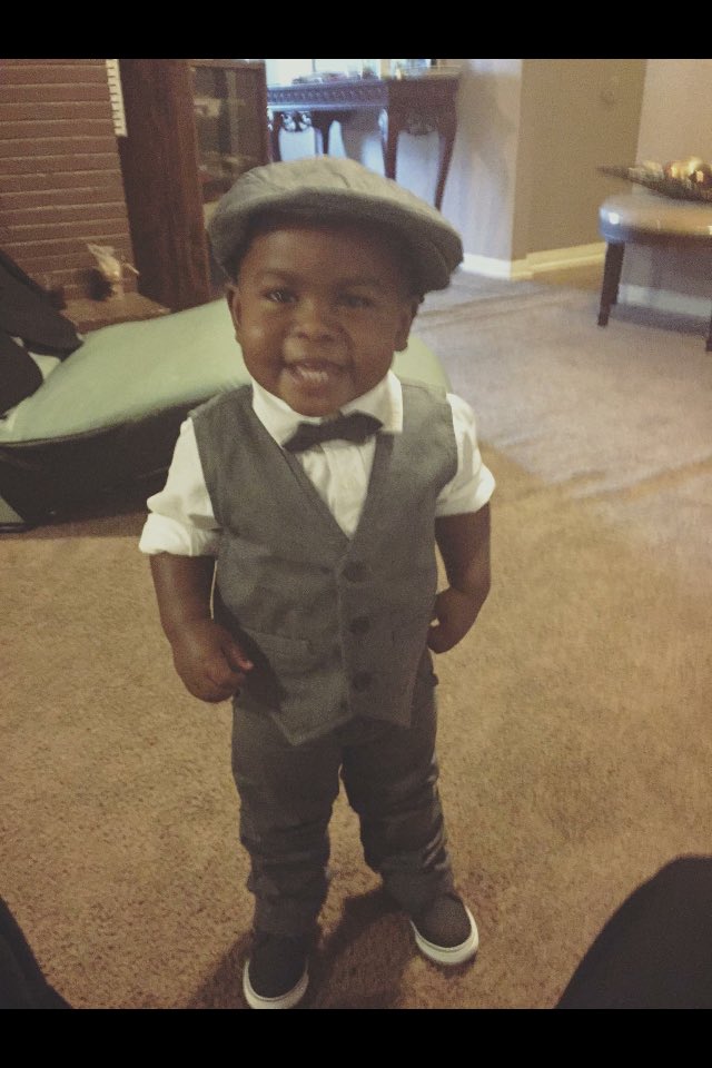 _marcheaaa's tweet photo. Nephew Looking Spiffy 😍❤️ #HesOnlyOne https://t.co/UOZsihUhyA