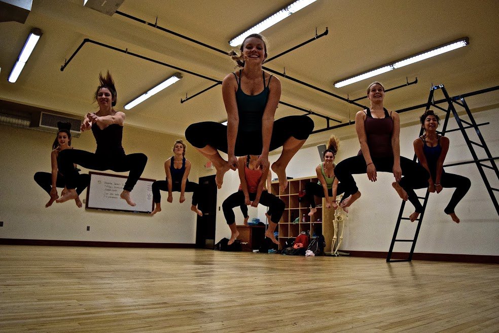 wutheatre's tweet photo. We're spending the next 3 weeks preparing Evolution! Here's a sneak peak #wutheatre #dance #danceconcert #wuvolution https://t.co/qE12hctMgT