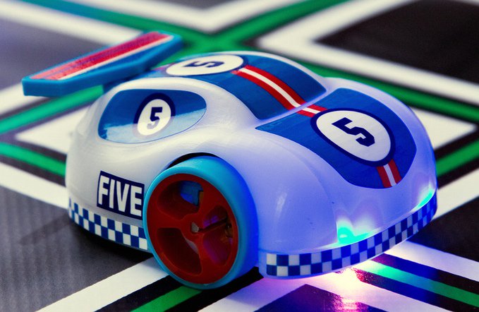 AutodeskEDU's tweet photo. Check out #Cannybots, high-speed toy robots that introduce kids to programming & 3D printing.https://t.co/MxNiFkhzd5 https://t.co/VdNehpwnCW
