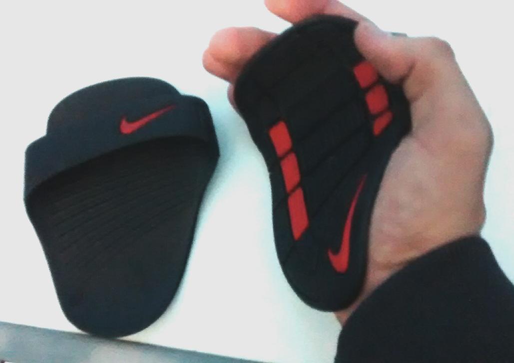 leonatogre's tweet image. Chanclas para manos #inventazo #pullbar