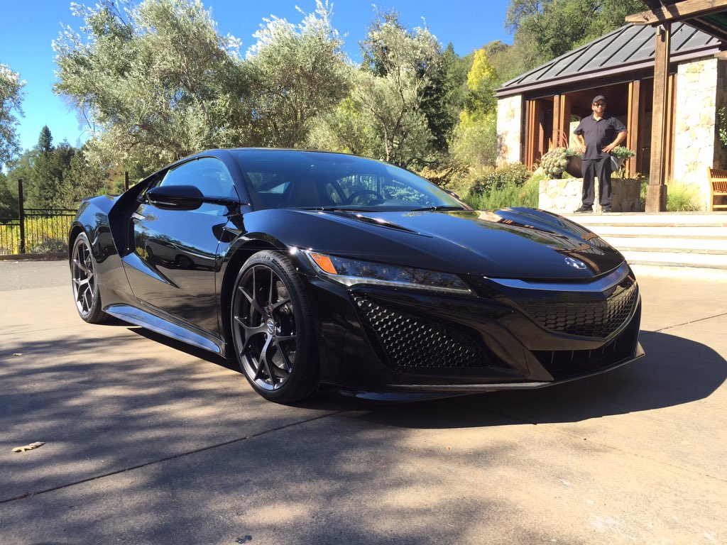 harrismonkey's tweet photo. I drove the NSX last week. And I'm reading some of the reviews today and wondering if I drove the same car...... https://t.co/5CSzPvJPvA