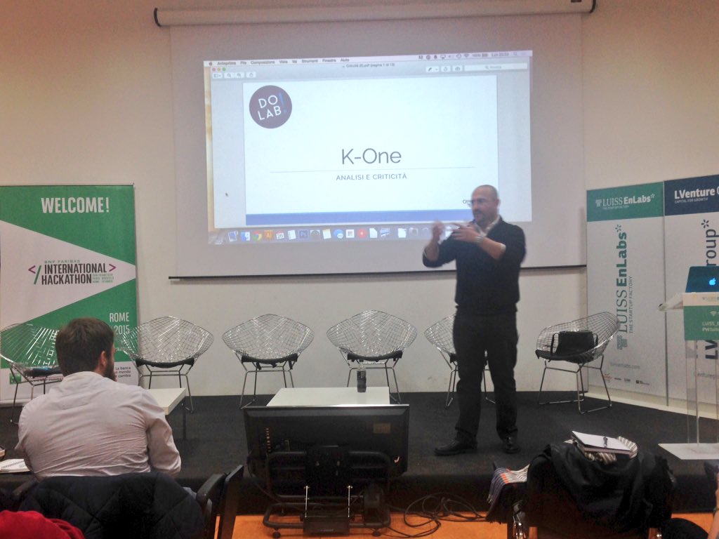 dolabschool's tweet photo. [Gruppo1]:studio delle Criticità di @KaraokeOne_app. 
#dolabmktg https://t.co/KNneSm4v0L