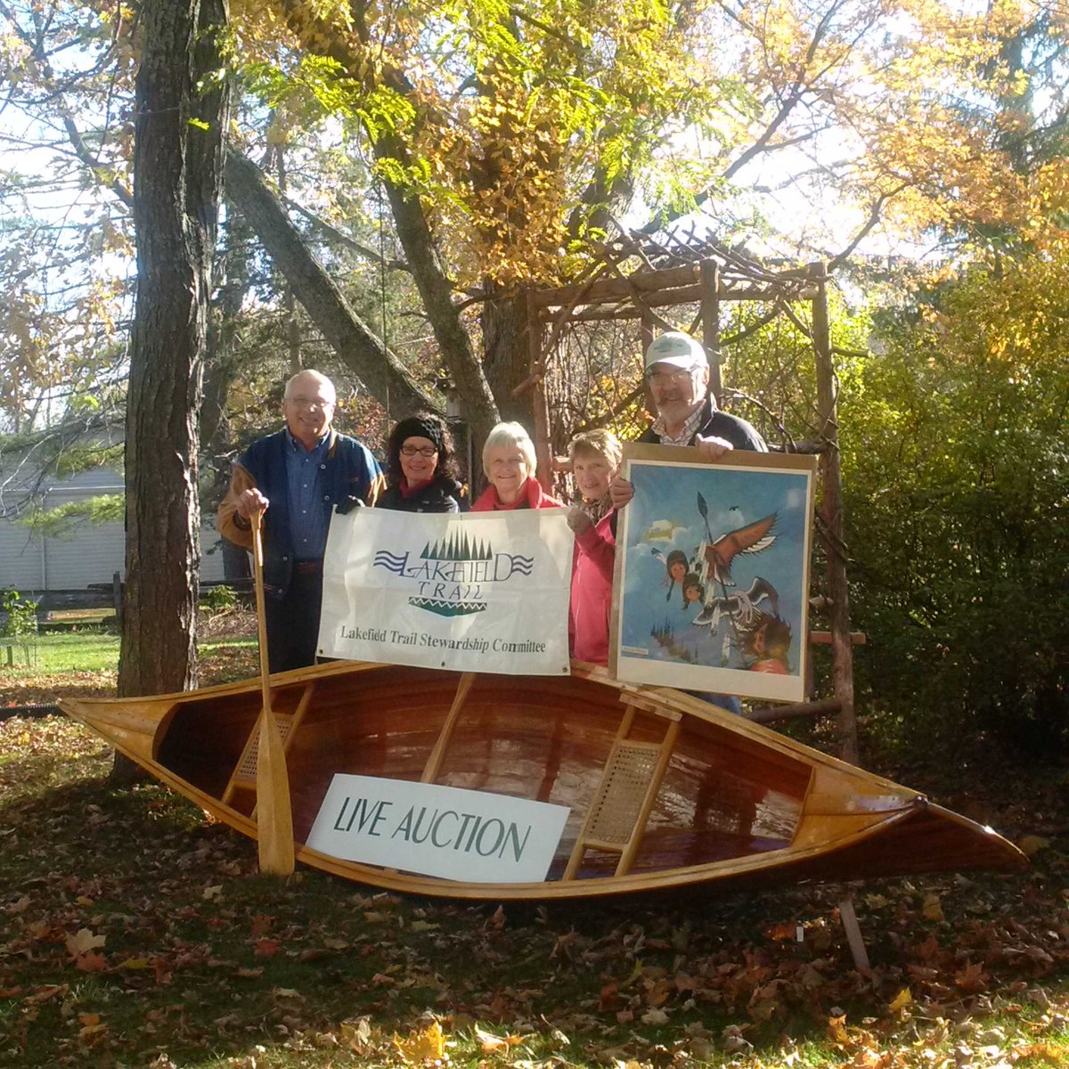 SELMarySmith's tweet photo. Auction #cedarcanoe #WalterWalker paddle #NormonKnott print @WildRockPtbo trip Trail Gala Nov14 @SelwynTownship https://t.co/KJat3syF0b