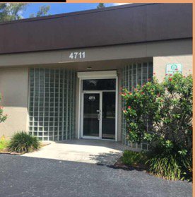 FiveStarHustler's tweet photo. State-of-the-art call center READY WILLING AND ABLE to provide BPO Svcs IMMEDIATELY! Experienced Professionals https://t.co/0RSpcOsRv3