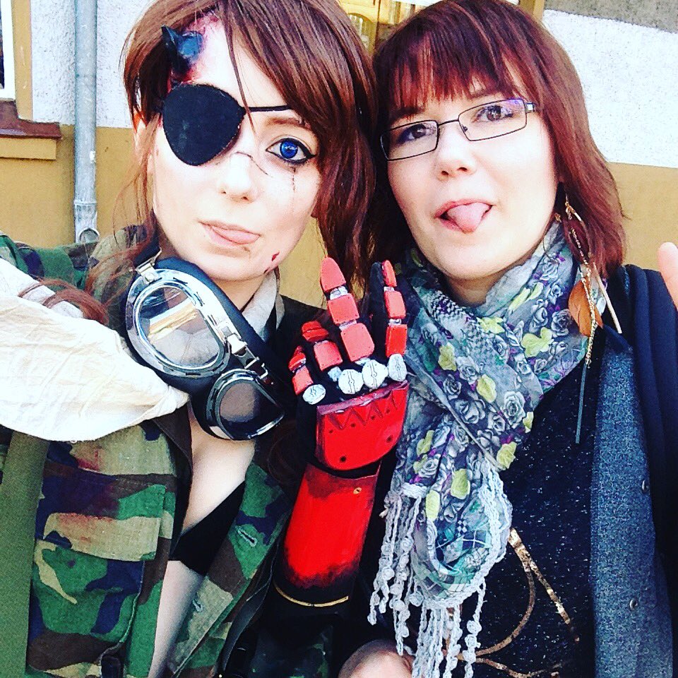 Had a great #MMC15 with @Nezumi201 & my #punishedsnake #MGSV #cosplay 💚 ...