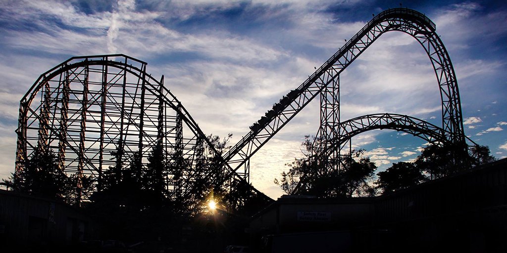 SFGreat_America's tweet photo. The end is near. Only 1 weekend left of #FrightFest. #TryNotToScream. Save w/Coke: https://t.co/KhgexIrW4P https://t.co/HXuT4k5LkS