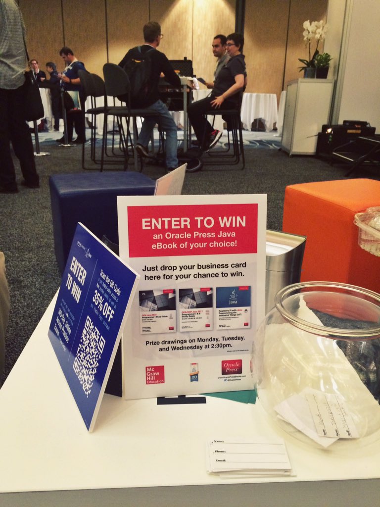 OraclePress's tweet image. Ramp up your #Java ebook library! Enter to win our ebooks now in the #JavaHub. 1st drawing @ 2:30. @OracleAcademy