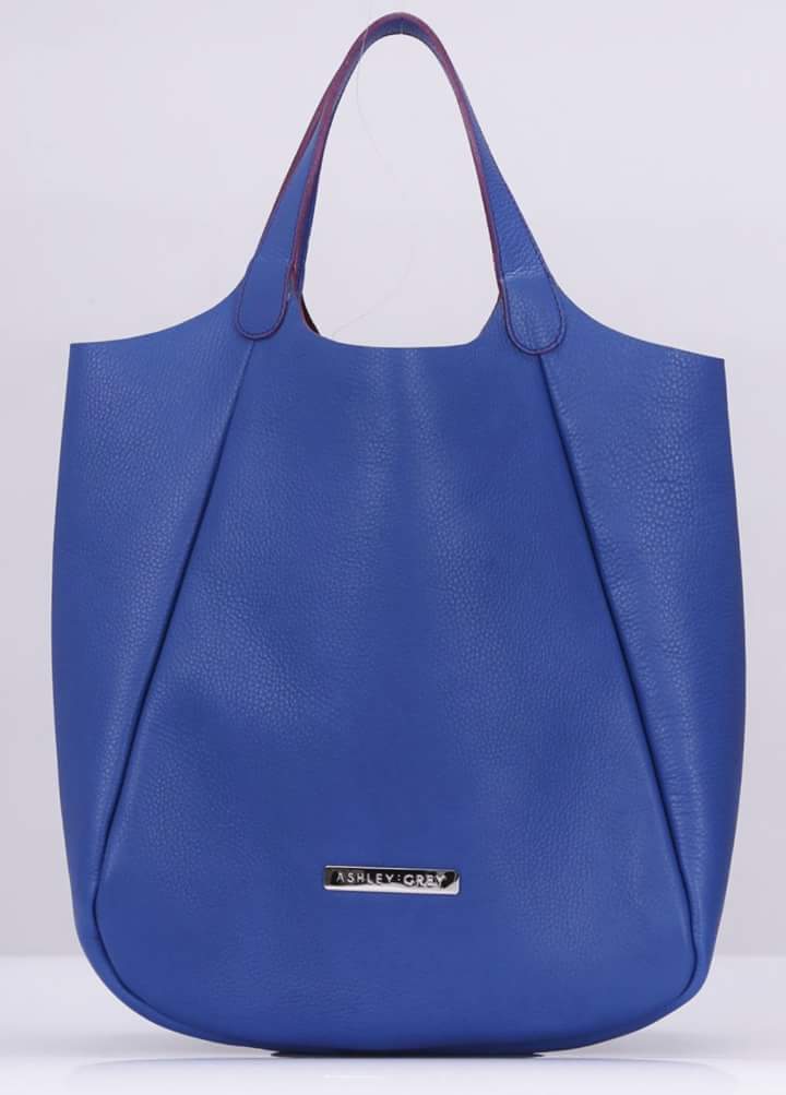 AshleyGreyAR's tweet photo. @AshleyGreyAR #fashion #style #streetstyle #womensfashion #womensstyle #lujoar #bags https://t.co/DBJBoJCEk9