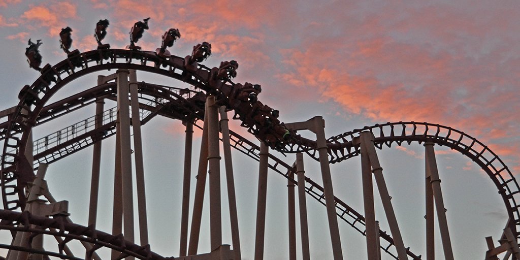 sixflagsDK's tweet photo. The end is near. Only 1 weekend left of #FrightFest. #TryNotToScream. Save w/Coke: https://t.co/BwejEs1sF3 https://t.co/3kdwEM9nv3