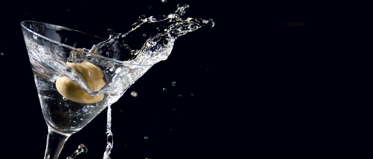 Shaken, not stirred; We explore the drinking history of the world's most famous secret agent:fal.cn/KBFp