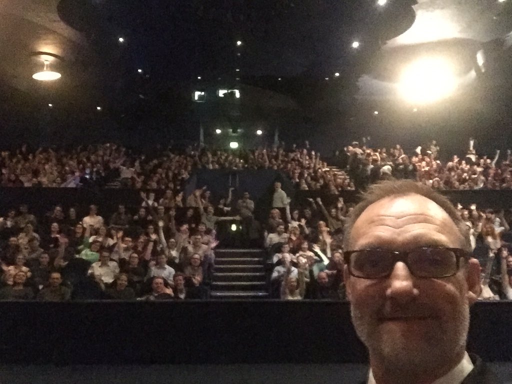 GenesisCinema's tweet photo. If you were here @GenesisCinema to see @Tyronewh introduce #Spectre you know what to do. https://t.co/cT6JmnrV3Q https://t.co/kJuc0kZBbA