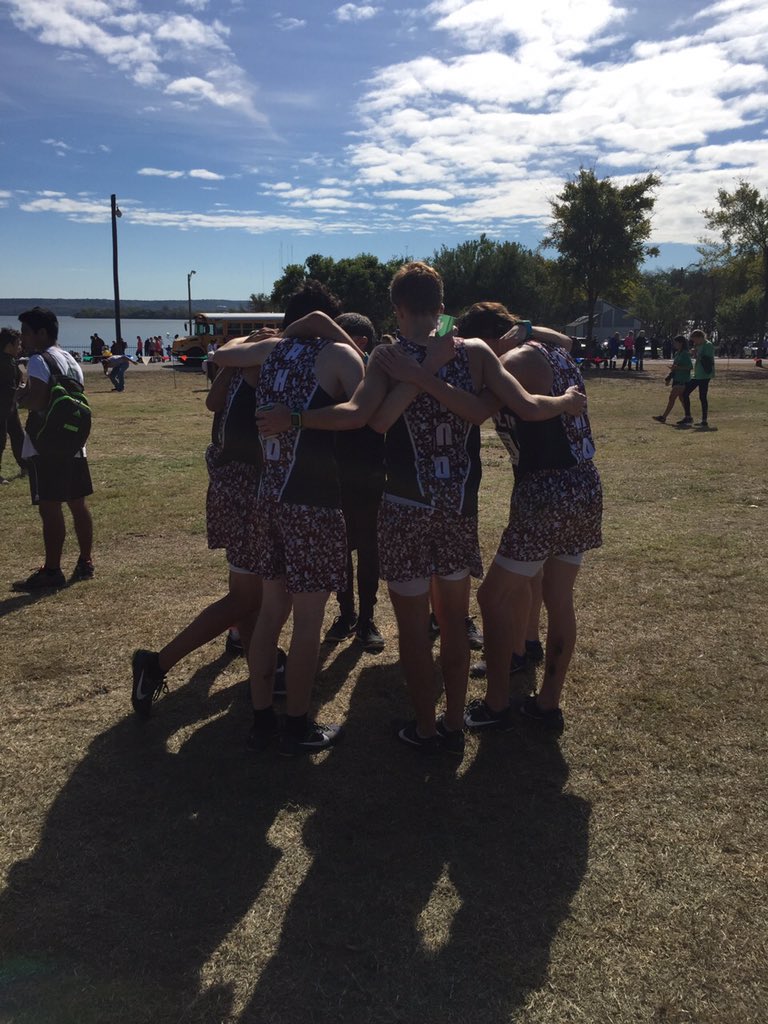 BradBsc's tweet photo. Region II Championships 
AHMO CC finished 5th as a team
Ryan Lee qualified for the State Cross Country Meet!!! https://t.co/ASrc2U0m5z