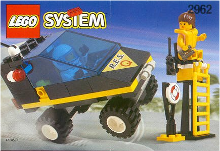 Lazybotts's tweet photo. @FTCTeams Check out these old "RES-Q" Lego sets we found via google images... #omgrobots https://t.co/42COLmBcL6