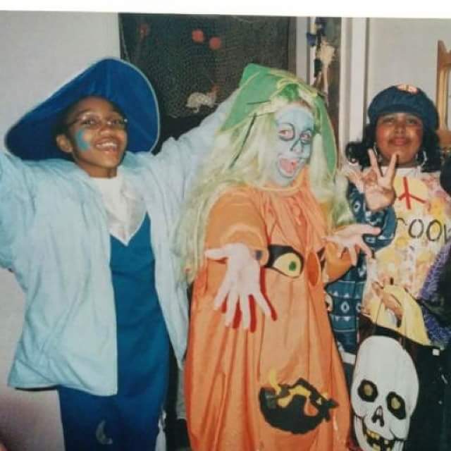 sarahhanlonshow's tweet photo. @kaylabapkush &amp; have always been a little dorky when it comes to halloween, watch us dork out tonight on the show! https://t.co/WYS17K455r