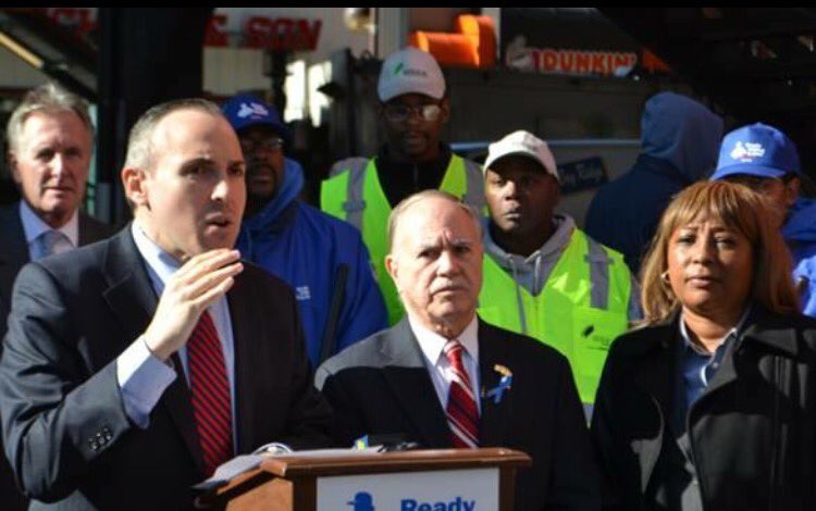 MarkTreyger718's tweet photo. Proud to support sustained cleaning efforts across southwest Brooklyn! @harris4assembly @NYCCouncil @NYCGreenfield https://t.co/ZOYtFSWi4q
