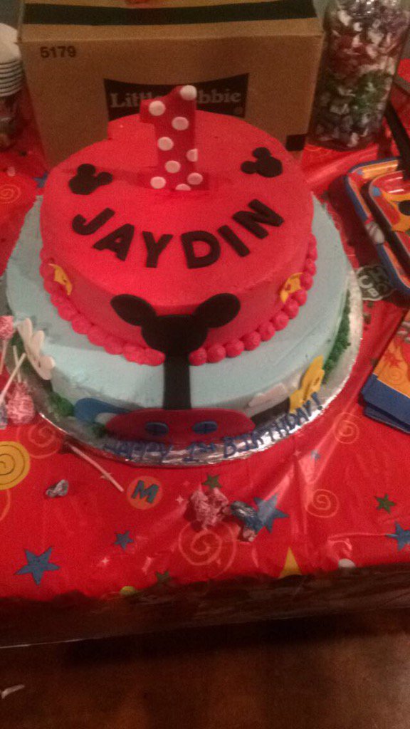 __Jayannaaaaaa's tweet photo. LatePost My Son 1st Birthday🎉🎊❤️ https://t.co/PHjR7ov4U6