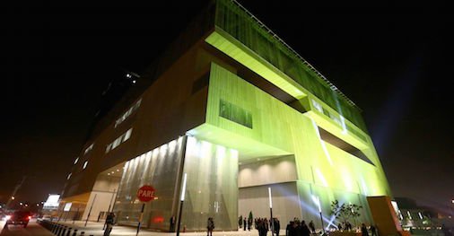 SEMANAeconomica's tweet photo. #MVCS: En un mes concluirán últimos detalles del Centro de Convenciones 27 de Enero -> https://t.co/lMY4YBfIzT https://t.co/67nYcZUJD4