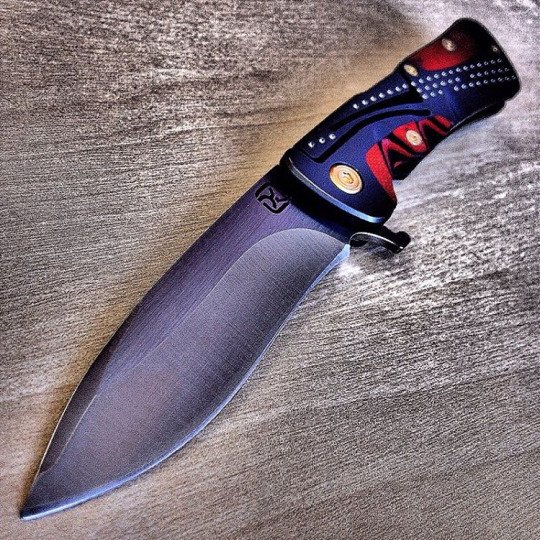 HeinnieHaynes's tweet photo. Another gem from @KleckerKnives It's the UK Friendly Cordovan! https://t.co/0gMUA5CzYm #klecker #ukedc #ukfriendly https://t.co/BjTysx5rMR
